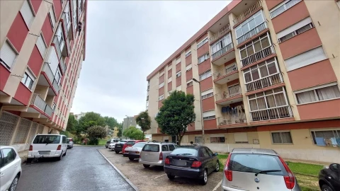 Apartamento T2 para Venda em Rio de Mouro