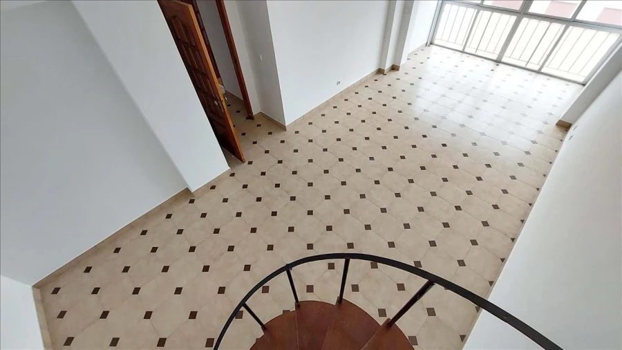 Apartamento T2 para Venda em Rio de Mouro Foto 12