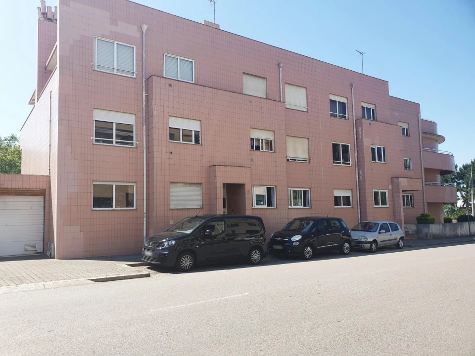 Apartamento T2 para Venda em Madalena Foto 13