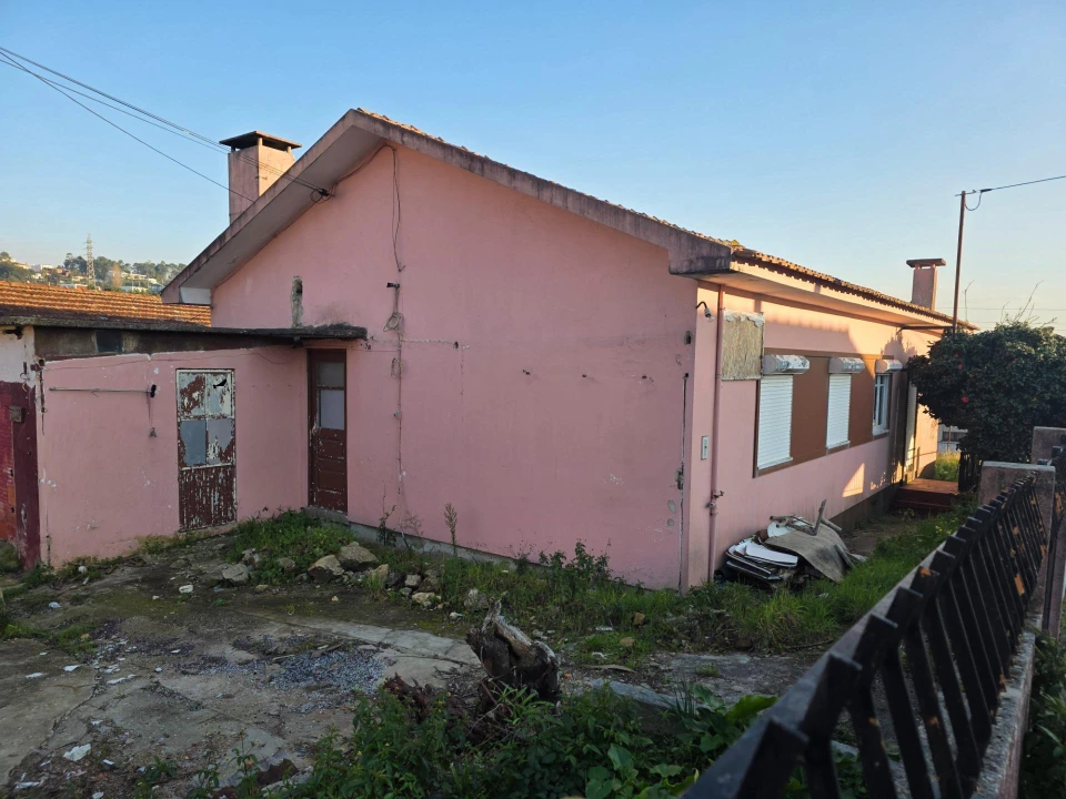 Moradia T3 para Venda em Santa Maria da Feira, Travanca, Sanfins e Espargo Foto 3