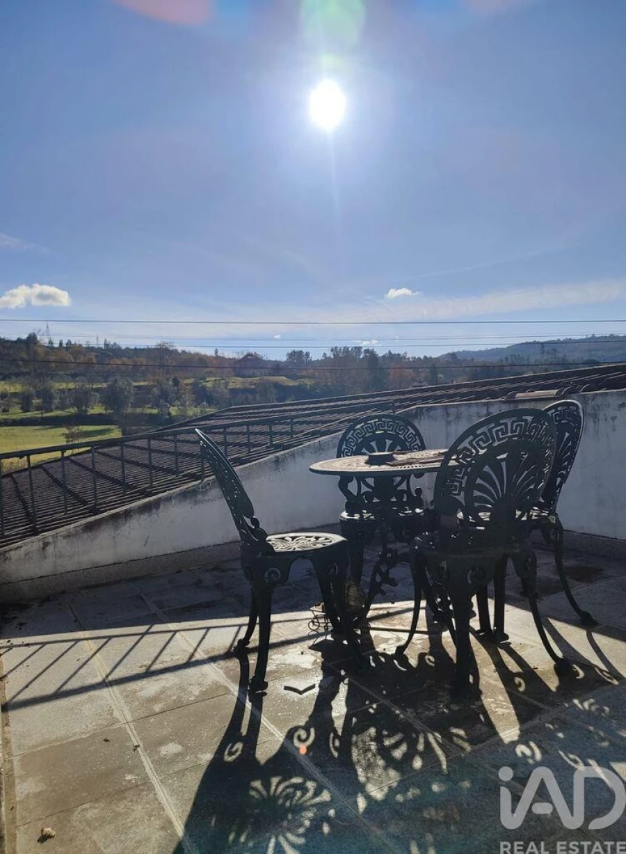 Moradia T2 para Venda em Oliveira do Hospital e São Paio de Gramaços Foto 13