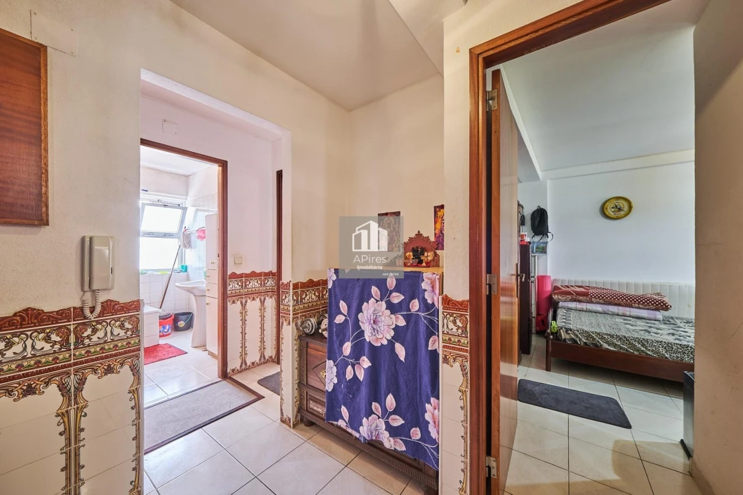 Apartamento T2 para Venda em Costa da Caparica Foto 6