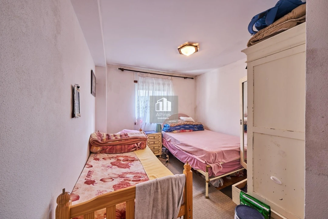 Apartamento T2 para Venda em Costa da Caparica Foto 13