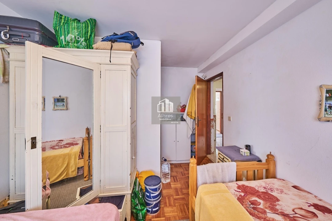 Apartamento T2 para Venda em Costa da Caparica Foto 14