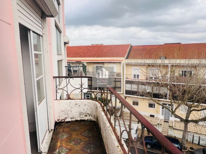 Apartamento T1 para Venda em Almada, Cova da Piedade, Pragal e Cacilhas Foto 16