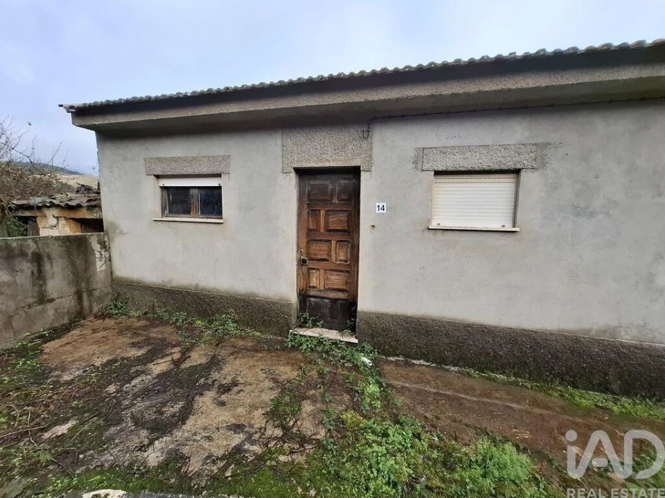 Moradia T2 para Venda em Vilarinho de São Romão Foto 16