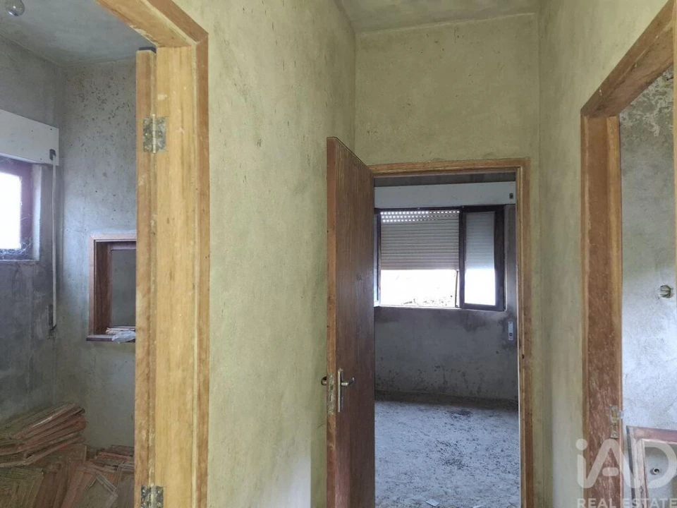 Moradia T2 para Venda em Vilarinho de São Romão Foto 24