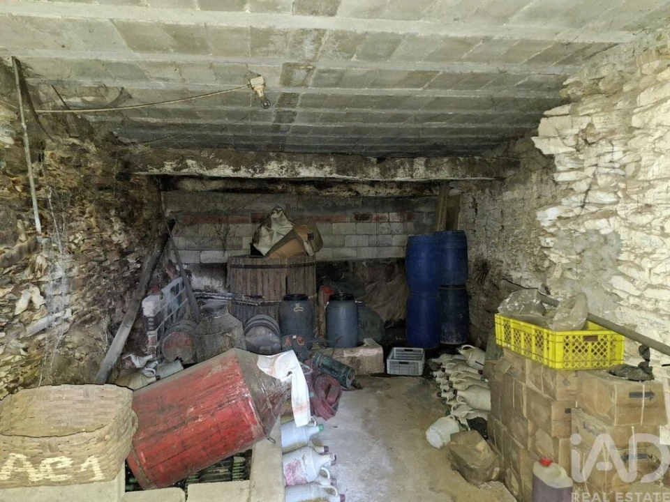 Moradia T2 para Venda em Vilarinho de São Romão Foto 39