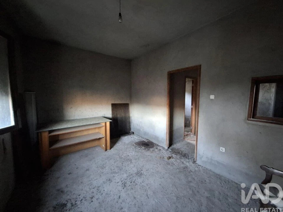 Moradia T2 para Venda em Vilarinho de São Romão Foto 34