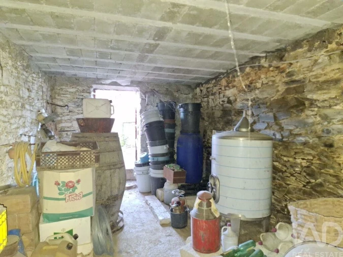 Moradia T2 para Venda em Vilarinho de São Romão Foto 37