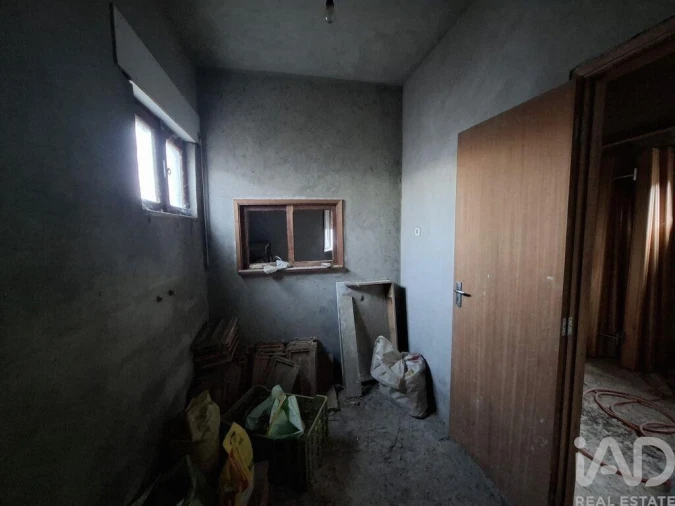 Moradia T2 para Venda em Vilarinho de São Romão Foto 25