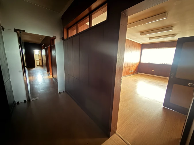 Escritório para Arrendamento em Creixomil Foto 14