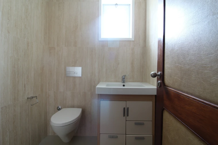 Escritório para Arrendamento em Creixomil Foto 19