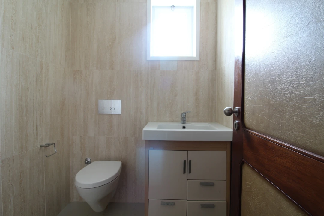 Escritório para Arrendamento em Creixomil Foto 19