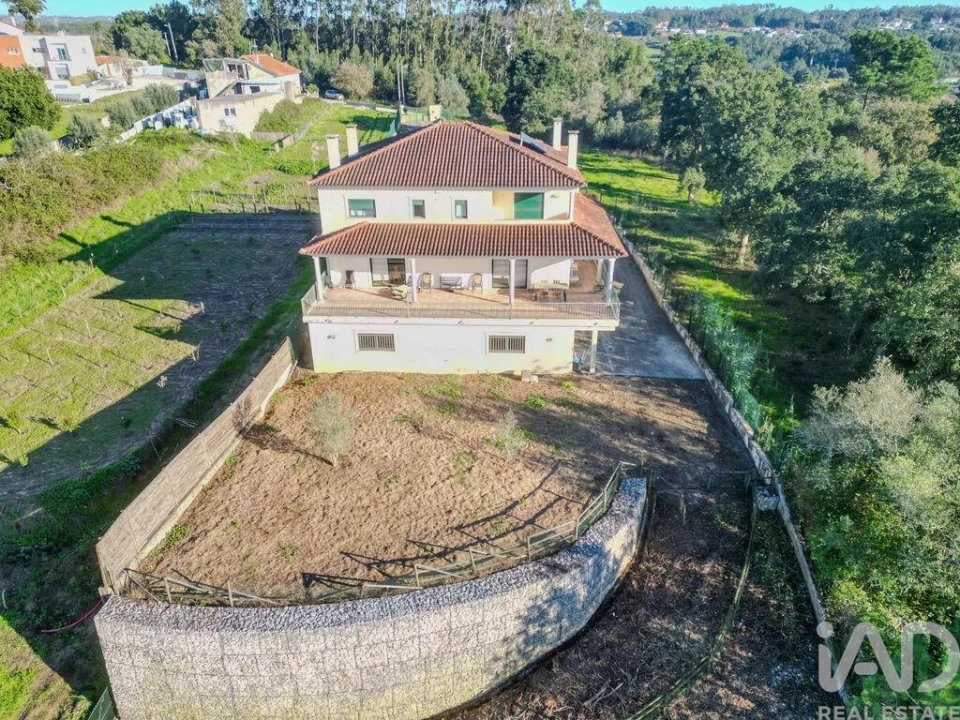 Moradia T6 para Venda em Santa Eufémia e Boa Vista Foto 31