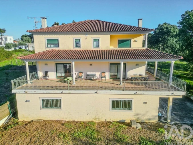 Moradia T6 para Venda em Santa Eufémia e Boa Vista Foto 30