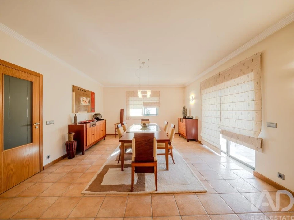 Moradia T6 para Venda em Santa Eufémia e Boa Vista Foto 6