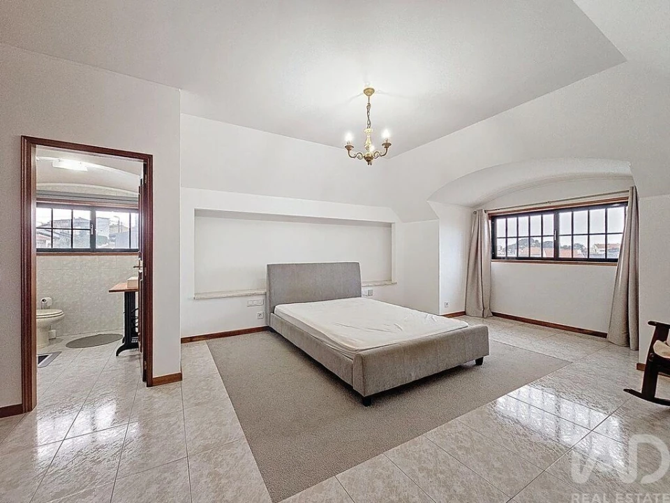 Moradia T3 para Arrendamento em Canidelo Foto 8