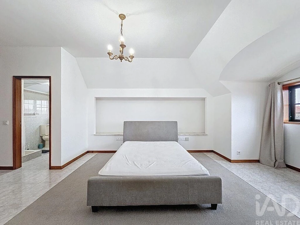 Moradia T3 para Arrendamento em Canidelo Foto 12