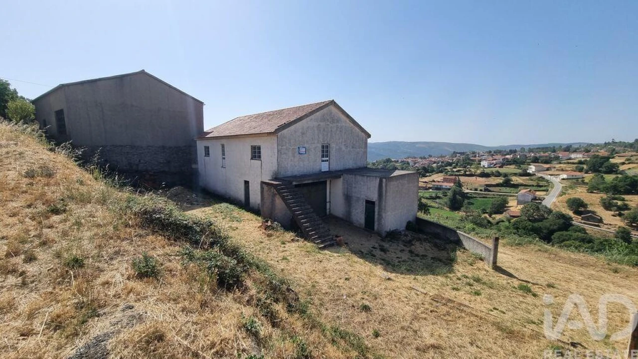 Moradia para Venda em Videmonte Foto 1