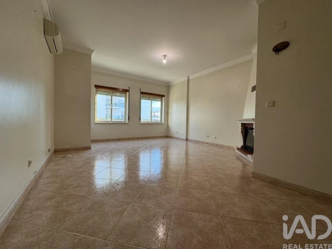 Apartamento T2 para Arrendamento em São Pedro de Tomar