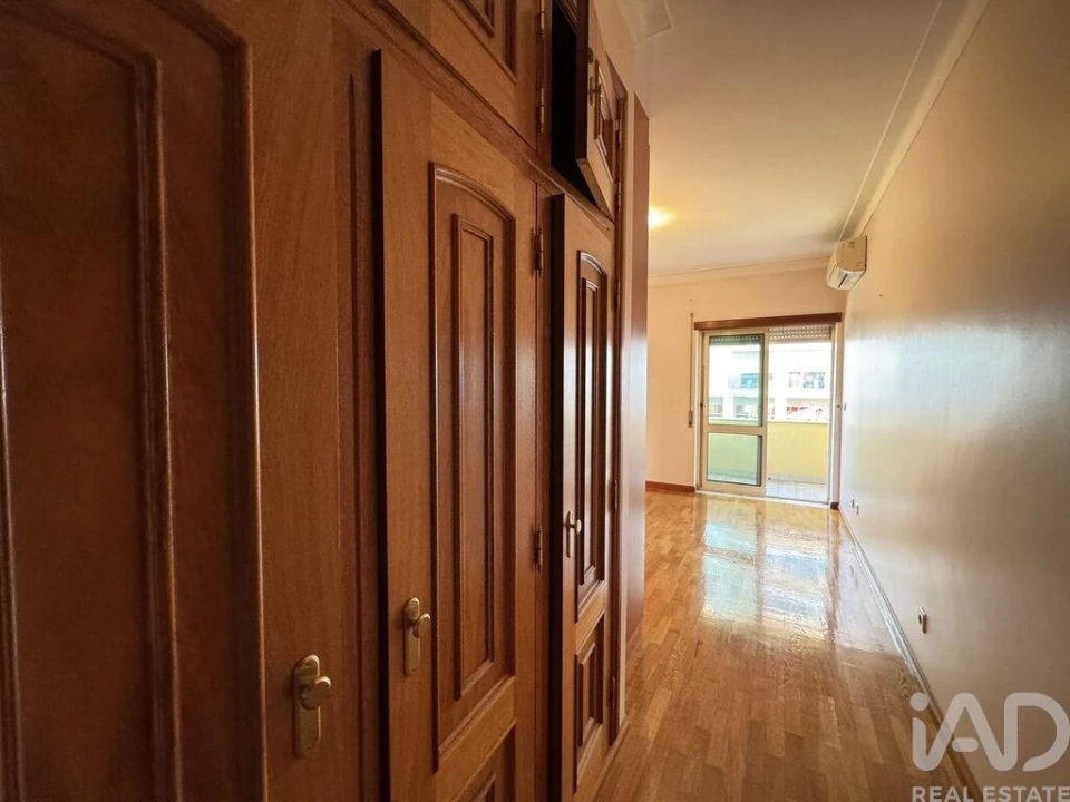 Apartamento T2 para Arrendamento em São Pedro de Tomar Foto 5