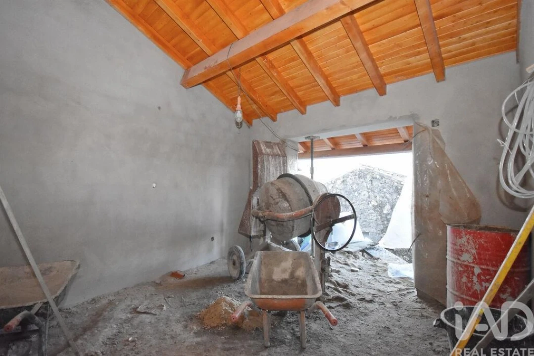 Moradia T3 para Venda em São Miguel, Santa Eufémia e Rabaçal Foto 4