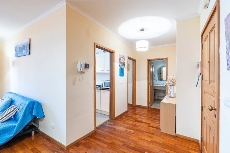 Apartamento T1 para Venda em Santo Antonio Foto 9