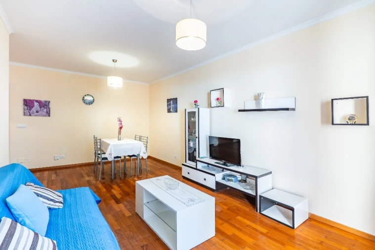 Apartamento T1 para Venda em Santo Antonio Foto 6