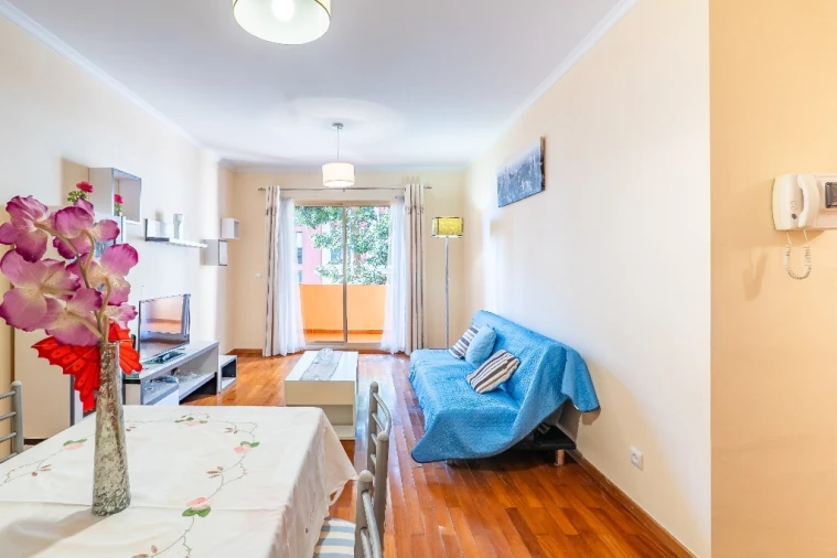 Apartamento T1 para Venda em Santo Antonio Foto 8