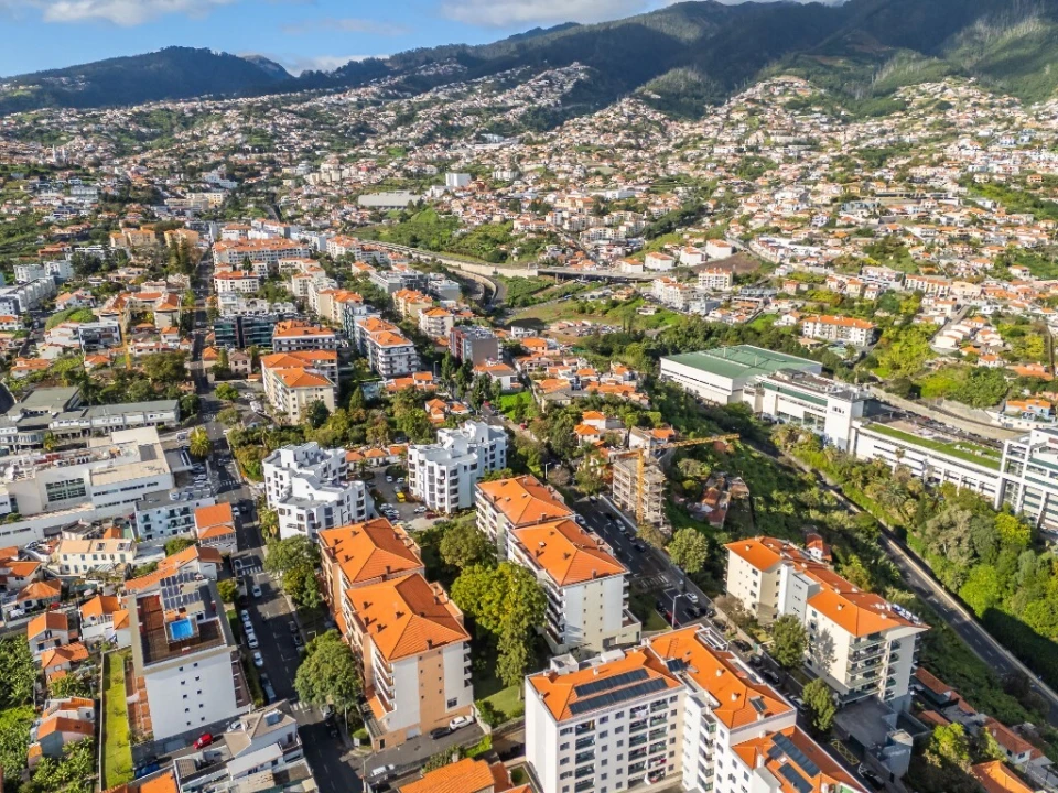 Apartamento T1 para Venda em Santo Antonio Foto 37