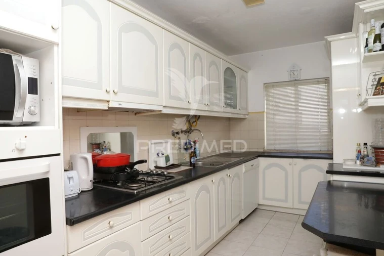 Apartamento T3 para Venda em Tavira (Santa Maria e Santiago) Foto 3
