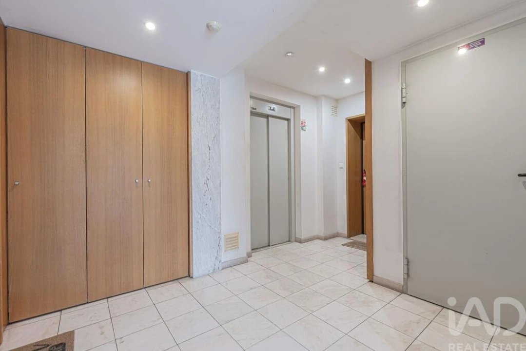 Apartamento T3 para Venda em Seixal, Arrentela e Aldeia de Paio Pires Foto 28