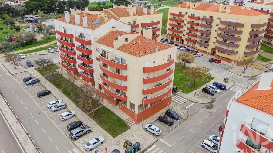 Apartamento T3 para Venda em Seixal, Arrentela e Aldeia de Paio Pires Foto 34