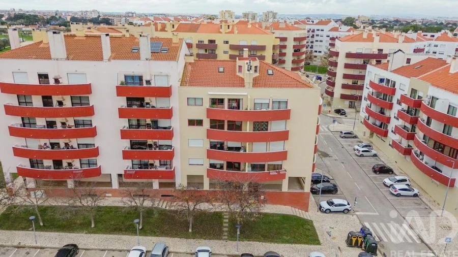 Apartamento T3 para Venda em Seixal, Arrentela e Aldeia de Paio Pires Foto 33