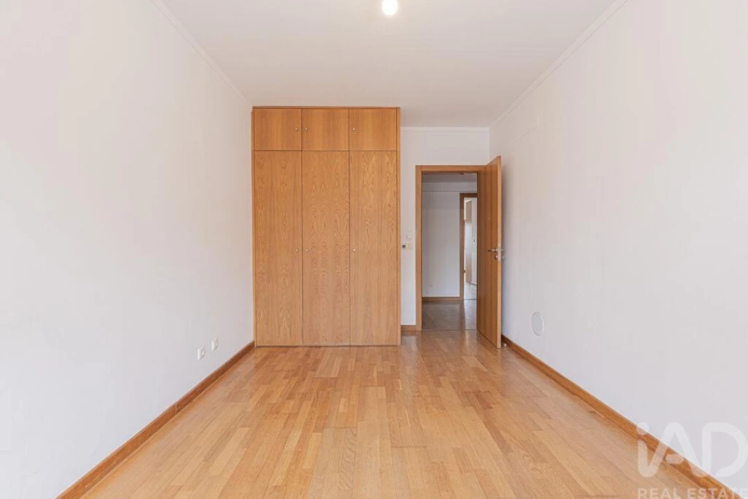 Apartamento T3 para Venda em Seixal, Arrentela e Aldeia de Paio Pires Foto 17