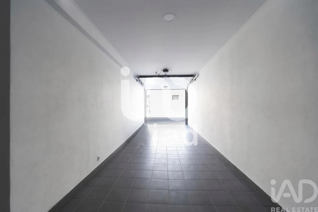 Apartamento T3 para Venda em Faro (Sé e São Pedro) Foto 33