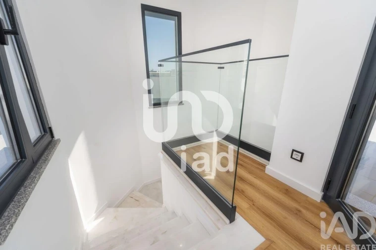 Apartamento T3 para Venda em Faro (Sé e São Pedro) Foto 27