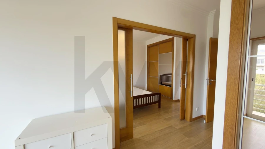 Apartamento T3 para Arrendamento em Ericeira Foto 15