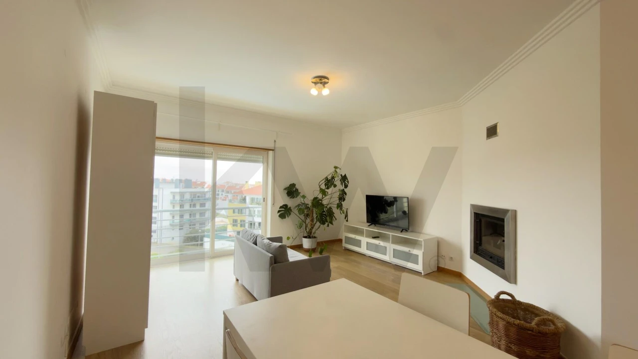 Apartamento T3 para Arrendamento em Ericeira Foto 3