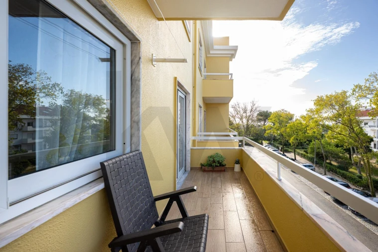 Apartamento T1 para Arrendamento em Alcabideche Foto 4