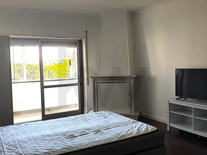 Apartamento T3 para Venda em São Domingos de Rana Foto 6