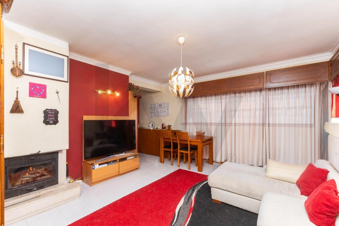 Apartamento T3 para Venda em Moreira Foto 6