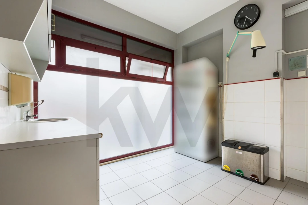 Loja para Venda em Algueirão-Mem Martins Foto 8