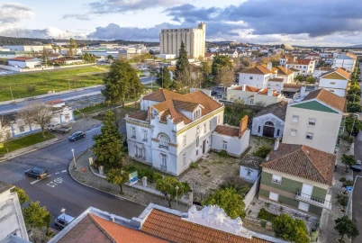 Moradia T13 para Venda em São Bento do Cortiço e Santo Estêvão