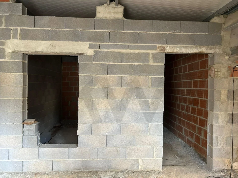 Moradia T2 para Venda em Vermelha Foto 13