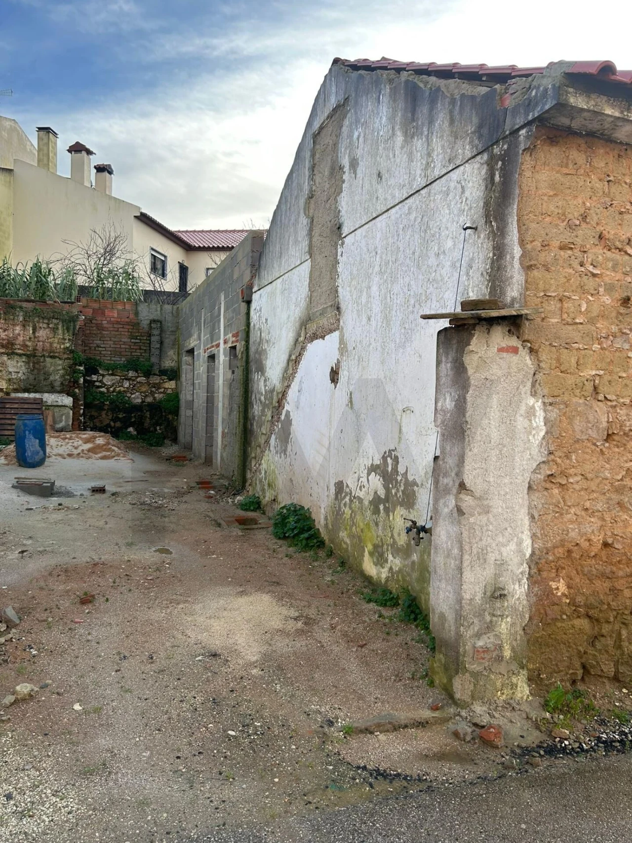 Moradia T2 para Venda em Vermelha Foto 4