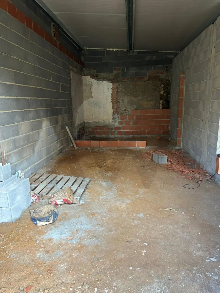 Moradia T2 para Venda em Vermelha Foto 10