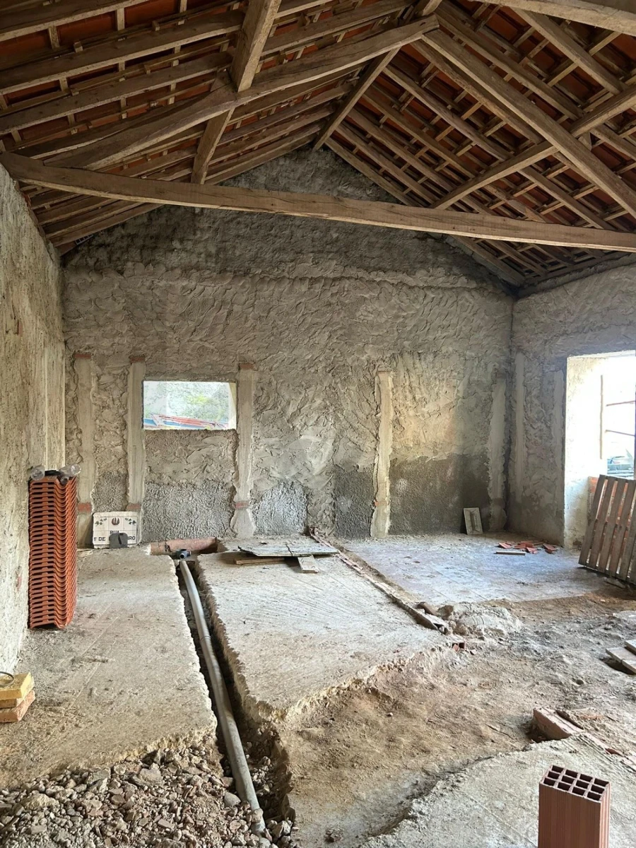 Moradia T2 para Venda em Vermelha Foto 5