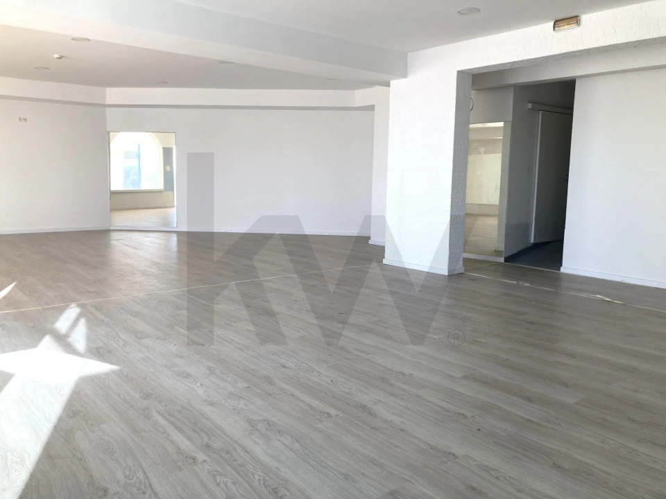 Loja para Arrendamento em Cascais e Estoril Foto 7